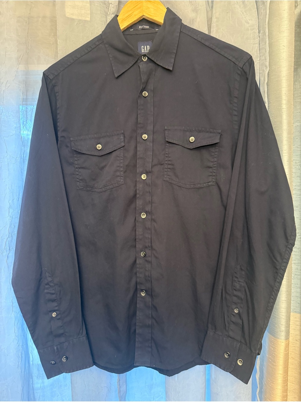 GAP Men's Navy Button-Down Long-Sleeve Shirt